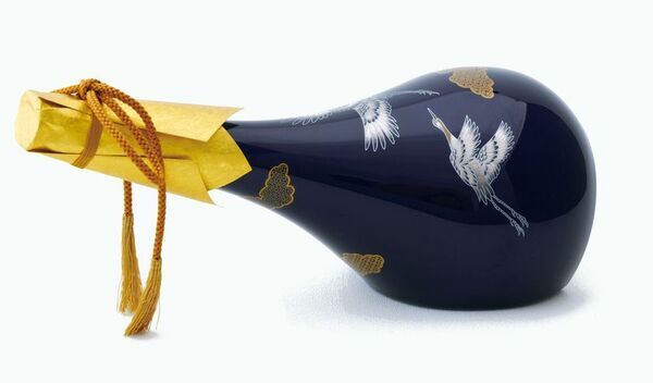 創業40周年記念！宗政酒造が有田焼「香蘭社」とコラボしたオリジナル陶器ボトル『継新』数量限定発売