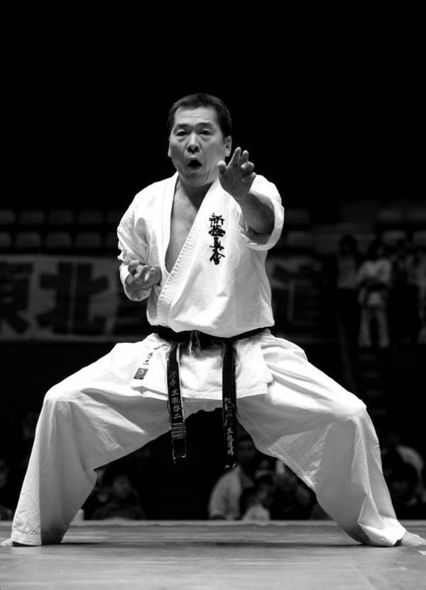 空手家・三瓶啓二師範が伝える“生涯武道”の極意をまとめたDVD「達人への道」の制作プロジェクトをCAMPFIREで7/1に開始