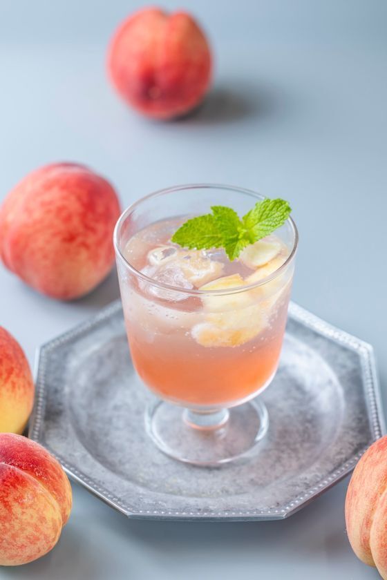 「旬到来！とろける桃、はじけるとうもろこし」TAMAGOYAベーカリーカフェ「桃スイーツ＆とうもろこしフェア」開催