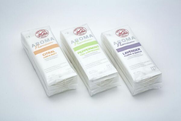 イラストレーター・五味健悟とのコラボおしぼり『AROMA Premium』旧国立駅舎 まち案内所で販売開始！