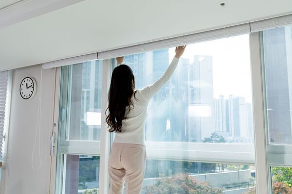 夏だ。貼るだけ簡単。お部屋の暑さ対策は窓の遮熱から。『キャプテンDAMAGAシート』、CoSTORY第2弾公開決定