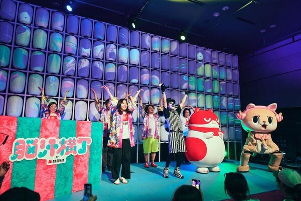 【イベントレポート】「脳汁」をテーマにした新感覚フードフェスに3日間で約10,000人が来場！“イキすぎた愛と混沌のフードフェス”『脳汁横丁』