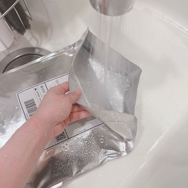 お米の鮮度保持アイテム、米5kgがすっぽり収まる「アルミ製チャック付き袋」を7/23発売