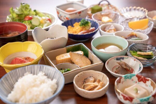 伊勢志摩エリア最大級の駐車場を完備　伊勢パールピアホテルがバイク旅行者向け新サービスを開始