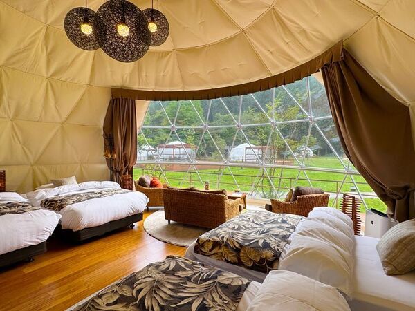 「泊まってよかった宿大賞」2年連続受賞、注目のグランピングリゾート「ブリリアントヴィレッジ日光」が話題沸騰