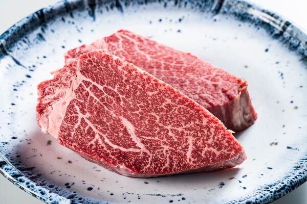 滋賀県草津市初！“ヒレ肉だけ”の贅沢体験を。こだわりのヒレ焼肉専門店「弥栄(いやさか)」が7/24オープン