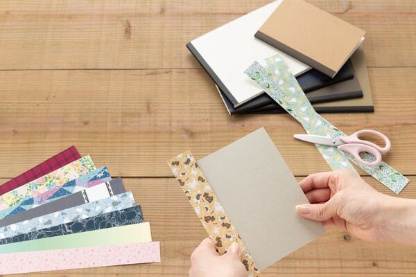 ノートやメモの背表紙を簡単にデコレーションできるシール『SeDeco(セデコ)』発売　発売日：2025年8月8日