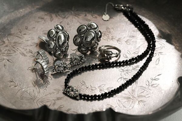 大阪と東京に店舗を構える『CO＊STARRING』が、東京店を自由が丘から移転し、都立大学駅(東京都目黒区)に2025年8月9日(土)OPENいたします