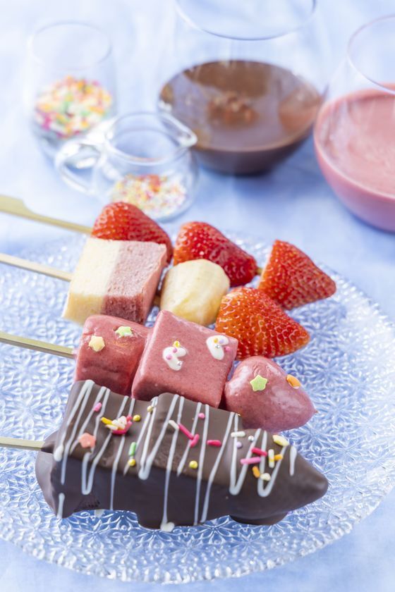 【いちご専門店 いちごBonBonBERRY／伊豆・村の駅 伊豆のへそ店】“伊豆のへそ”で、夏を楽しむイベント尽くしの3日間！パワーアップした縁日イベントやお祭り限定メニューが登場する『いちごの夏祭り』とスイカの振る舞いや重さ当て選手権を8月1日(金)～3日(日)で開催！