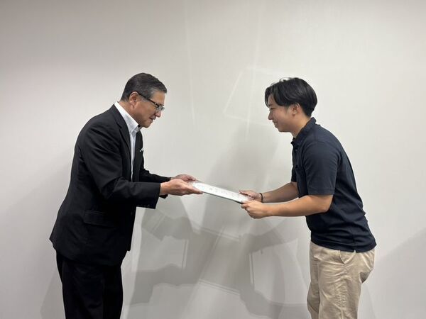 一般社団法人スポーツマネジメント通訳協会認定　スポーツ現場で活躍できる「スポーツ通訳士」第1号誕生！