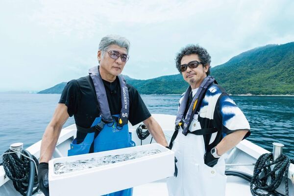 奥田民生と吉川晃司が故郷・広島で凱旋ロケ！「奥田と吉川　オーチーコーチーの遠くて近い広島」8月10日午後3時から日本テレビ系28局で全国放送