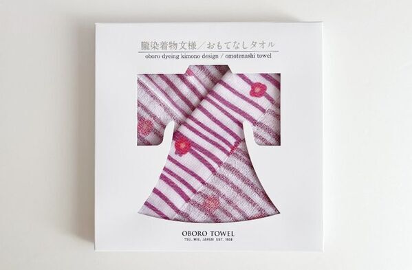 100年の伝統と革新の技術から生まれた唯一無二のタオル！1枚で裏も表もない2つの表現が楽しめる「朧染着物文様／おもてなしタオル」新発売