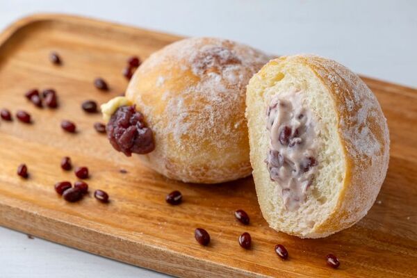 累計120万個突破の熱海名物「熱海ばたーあんパン」を販売する熱海ばたーあんが節目を記念し8/2～11までの10日間『4周年祭』開催！～4周年祭限定商品「熱海ばたーあん生どーなつ」や4周年記念セットなどを展開～