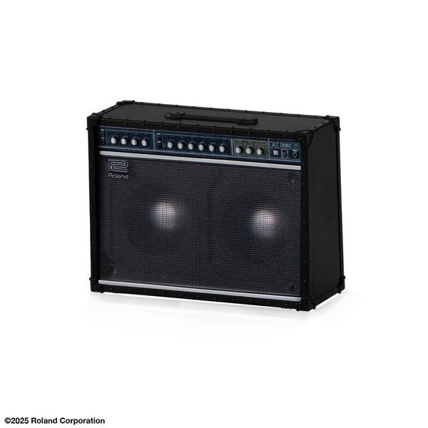 ローランドのギター・アンプ、リズムマシン、シンセサイザーがバンダイのカプセルトイ「ガシャポン(R)」でミニチュアになって登場！