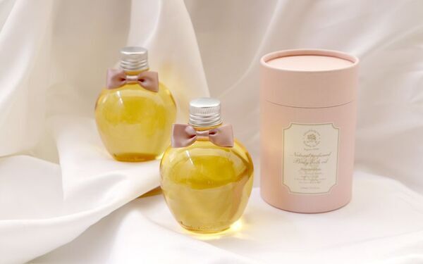 累計1万個販売した名品が復刻！「また使いたい」の声に応えリッチなテクスチャーのボディバスオイルが限定数量で再登場