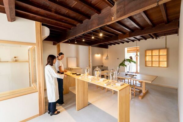 出雲大社徒歩5分、お守り香水作り体験ができる新スポット『出雲きよら』が8月11日にオープン！