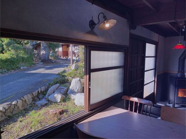 旅と暮らしのあいだを楽しむ週末の二拠点暮らし体験プランが登場！築100年の納屋をリノベした滋賀県の古民家宿 Naya Houseで提供