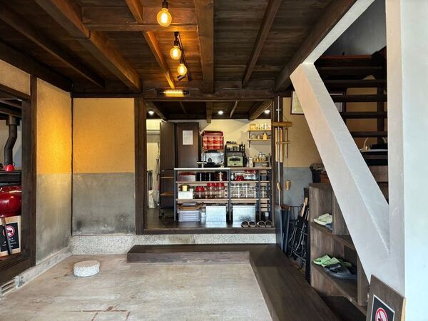 旅と暮らしのあいだを楽しむ週末の二拠点暮らし体験プランが登場！築100年の納屋をリノベした滋賀県の古民家宿 Naya Houseで提供