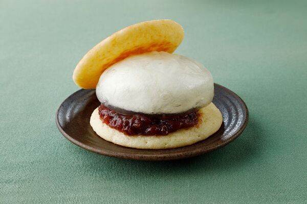 ニッポン全国！マチのハッピー大作戦in中国・四国『からあげクン 丸亀りぶや監修 骨付鳥味』と地元名店監修の冷し麺やサンドイッチなど、計7品を8月12日(火)から発売！