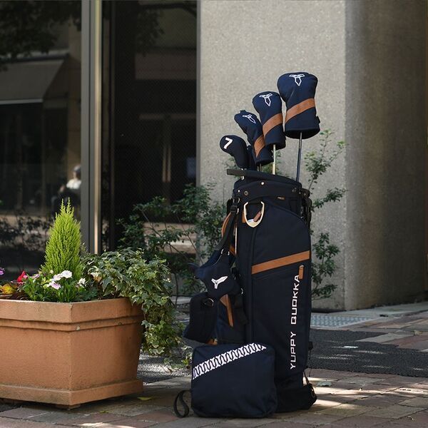 東京藝大出身デザイナーが手がけるライフスタイルブランド「YUPPY QUOKKA(ヤッピークオッカ)」より、本革フィドロックキャッチャー付きパターカバーを新発売！