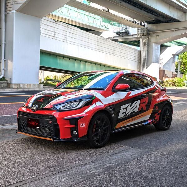 トミカよりエヴァンゲリオンレーシング「エヴァRT2号機 トヨタ GR ヤリス」が登場！！