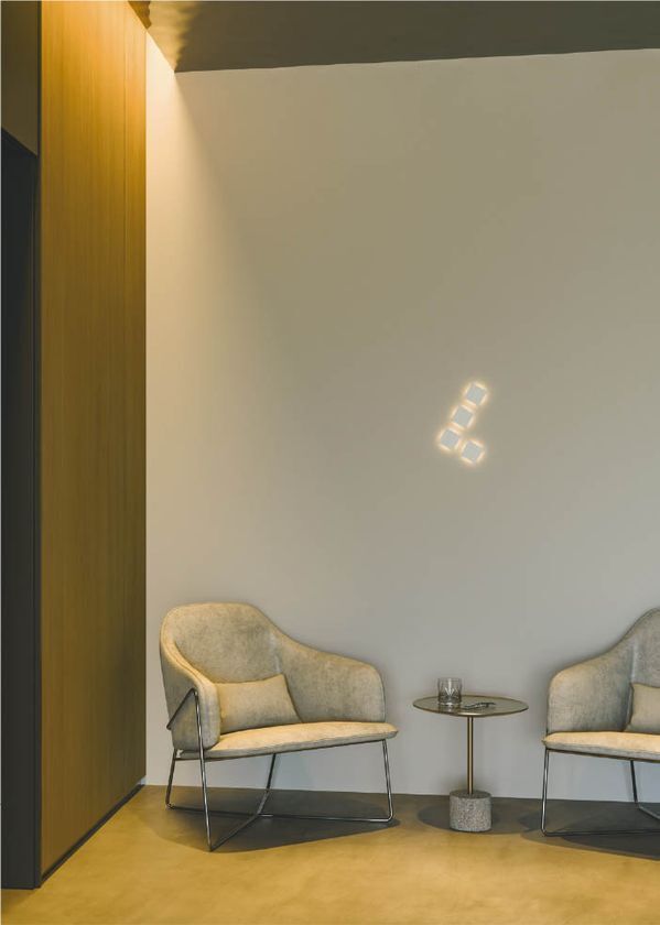 今までにないコンパクトさを追求した『tiny lumina』シリーズ　遊び心あるオプションセードが空間を華やかに彩るブラケットライトを18機種ラインアップ