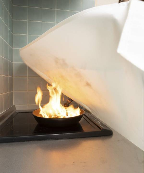 北欧ブランド「SOLSTICKAN」から、初期消火に備えるおしゃれな防災アイテムが新登場！『SOLSTICKAN ファイヤーブランケット』9月1日発売