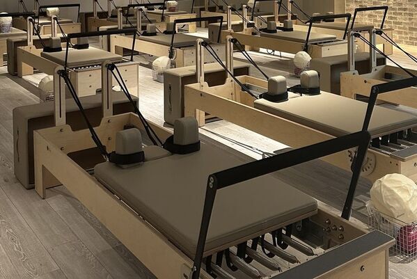 アスエミ、人材不足が顕著なピラティス/パーソナルトレーナーの人材斡旋を本格稼働