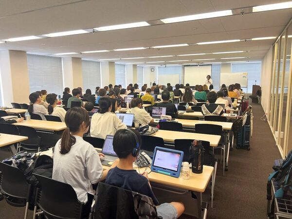 「好きを仕事に」体感！お絵かきムービー(R)クリエイターズアカデミー授業＆会社見学会レポート