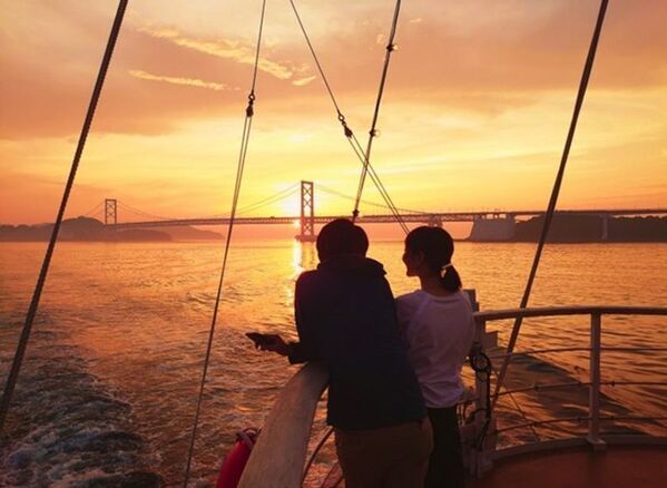 夕日と渦潮と船上生演奏の絶景コラボ　淡路島発！「サンセットクルーズ」9月6日(土)、9月7日(日)の2日間限定で開催！