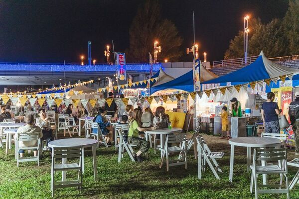 札幌発祥の文化「川見」を豊平川河川敷で2025年8月22日(金)～31日(日)の10日間開催！