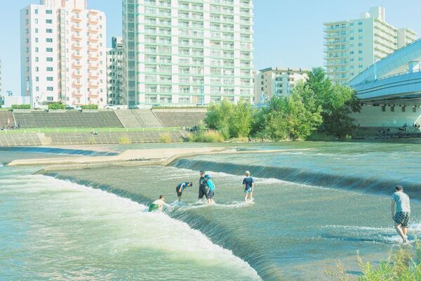札幌発祥の文化「川見」を豊平川河川敷で2025年8月22日(金)～31日(日)の10日間開催！