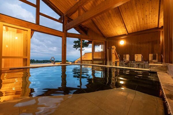 アニソン×地域×文化祭の熱狂が長野・小諸に再び！老舗温泉旅館で1泊2日のオタクの修学旅行「こもろアニクラ文化祭2025」開催！アニソン・温泉・料理を楽しむ2日間