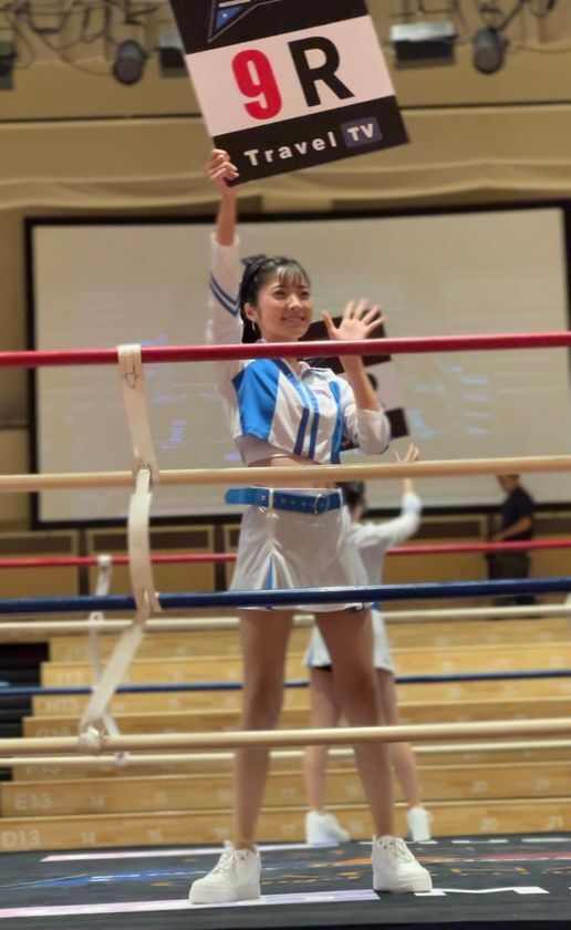 現役中学2年生・MIUさん(13歳)が史上最年少ラウンドガールとしてデビュー