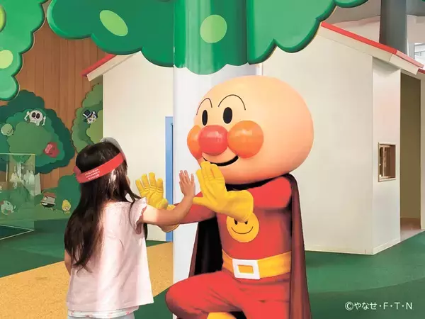 初開催！ハロウィーン衣装のアンパンマンとばいきんまんのグリーティング　ハロウィーンイベント開催！2025年9月11日(木)～10月31日(金)