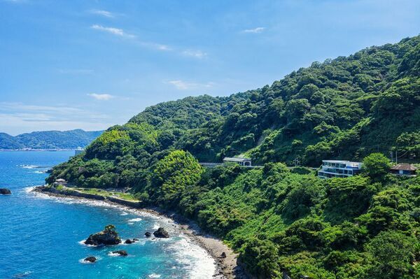 「UMITO 熱海 別邸」に、moji多機能ハイチェアYIPPYを納入　宿泊施設の付加価値向上と今後の更なる展開を目指す