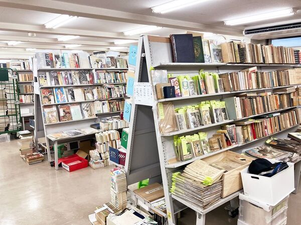2万冊を超える本の山で宝さがし！9/5(金)～9/6(土)南部古書会館にて五反田遊古会が開催