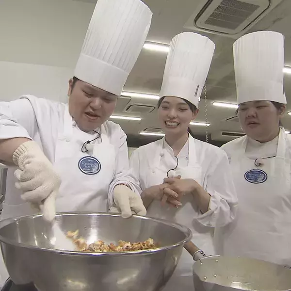 ぼる塾の冠番組「ぼる部屋」が福岡の「チョコレートショップ」とコラボ！フランス・パリで開催するチョコレートの祭典「サロン・デュ・ショコラ」に出品決定