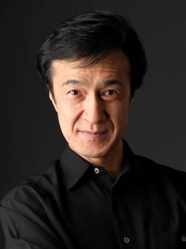 老舗劇団 文学座が全ステージ字幕端末貸出サービス実施　香港人作家 莊梅岩の話題作「野良豚(いのしし)Wild Boar」上演