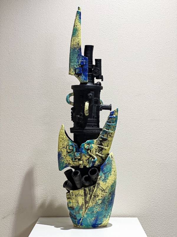 3年連続の快挙！誠恵高等学校の生徒2人の陶芸作品が芸術の祭典「二科展」に入選　9/3(水)～9/15(月・祝) 国立新美術館にて展示