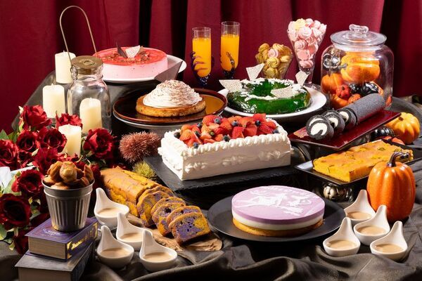 千葉・舞浜のスイーツビュッフェ「Salon de Sweets」9月17日(水)より開催『ハロウィン・ヴィランズ・サロン』　～ハロウィンの夜、ヴィランたちの甘美な饗宴へ～
