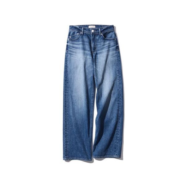 デニムブランド「YANUK」から新たに2型バギーストレート“MARY”(メアリー)、ストレートデニム“GINA”(ジーナ)が登場！