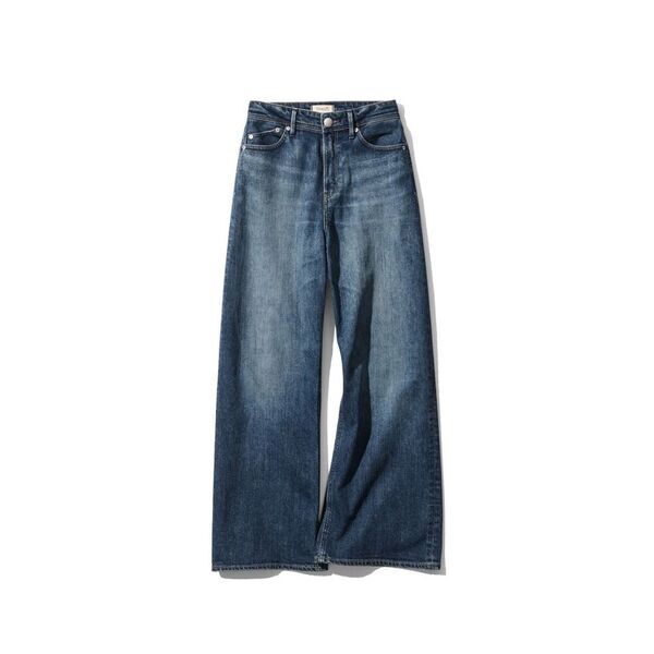 デニムブランド「YANUK」から新たに2型バギーストレート“MARY”(メアリー)、ストレートデニム“GINA”(ジーナ)が登場！