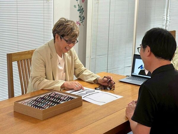 デビュー40周年記念特別企画　山寺宏一プロデュース『Koichi Yamadera EYEWEAR』数量限定スペシャルモデルが予約販売開始