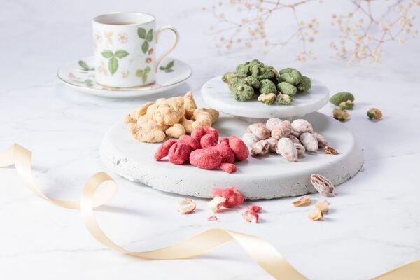 【リニューアル】76万袋売れたナッツギフトが“最高の贈り物”に生まれ変わりました！