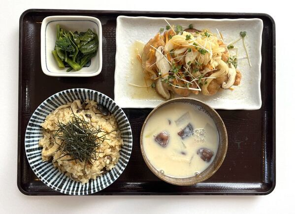 伊豆・村の駅で楽しむシルバーウィーク　敬老の日限定メニュー＆秋のスポーツイベントを9/13より開催