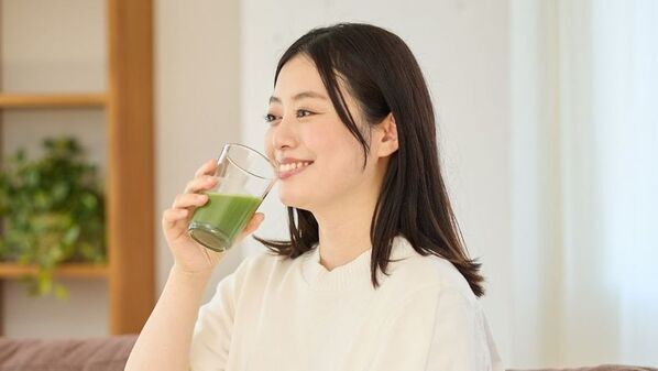 妊活中＆マタニティ、授乳期に嬉しい「サプリ×プロテイン×青汁」のいいとこどり　国産ケール100％使用　抹茶風味のお手軽栄養ドリンク【ケールプロテイン ピュアルン】2種を2025年9月18日に販売開始