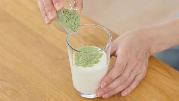 妊活中＆マタニティ、授乳期に嬉しい「サプリ×プロテイン×青汁」のいいとこどり　国産ケール100％使用　抹茶風味のお手軽栄養ドリンク【ケールプロテイン ピュアルン】2種を2025年9月18日に販売開始