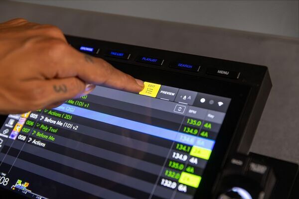 AlphaThetaから選曲の自由を解き放つクラウド＆ストリーミング対応の次世代プロフェッショナルDJプレーヤー「CDJ-3000X」が登場