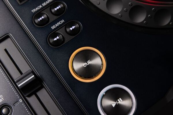 AlphaThetaから選曲の自由を解き放つクラウド＆ストリーミング対応の次世代プロフェッショナルDJプレーヤー「CDJ-3000X」が登場